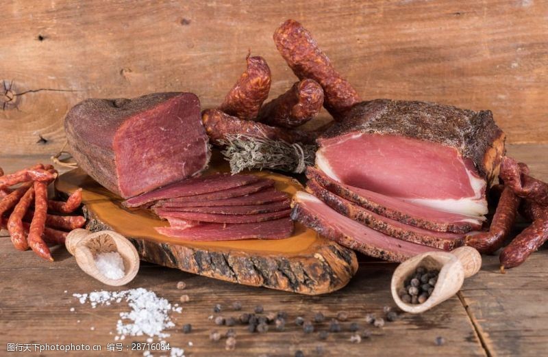 烟熏肉制品 视觉与味觉的双重盛宴